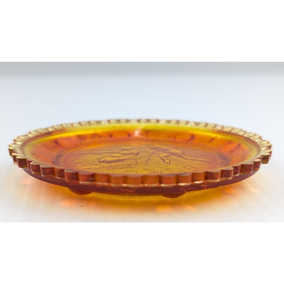 The Sandwich Skaters Glass Window Decor Pairpoint Cup Plate Marigold Amber VTG - Picture 7 of 9